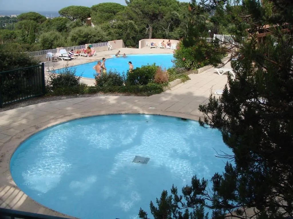Village De Campagne Comfortable Holiday Residence Коголин